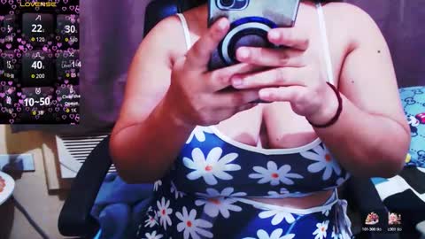 Snapshot of wildhotasianx chatting on 4, 11, 2025 wildhotasianx online show from 4, 11, 2025