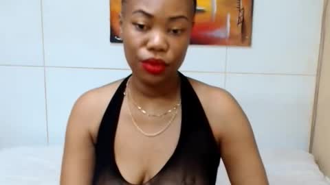 Snapshot of wildlittlekittyxx chatting on 13, 6, 2026 wildlittlekittyxx online show from 13, 6, 2026