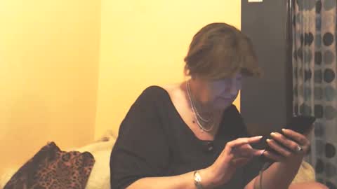 WildRedCat online show from 11, 3, 2026