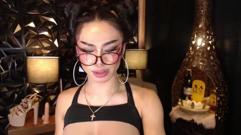 Snapshot of wildroxie chatting on 6, 2, 2025 ROXIE online show from 6, 2, 2025