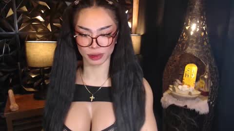 Snapshot of wildroxie chatting on 17, 2, 2025 ROXIE online show from 17, 2, 2025
