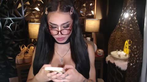 Snapshot of wildroxie chatting on 22, 2, 2025 ROXIE online show from 22, 2, 2025