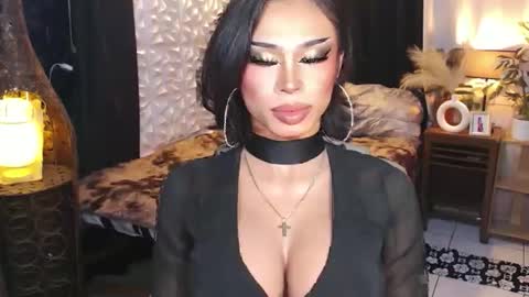 Snapshot of wildroxie chatting on 10, 10, 2025 ROXIE online show from 10, 10, 2025