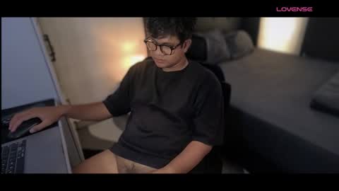 Snapshot of wildynight chatting on 14, 9, 2025 Wildy online show from 14, 9, 2025