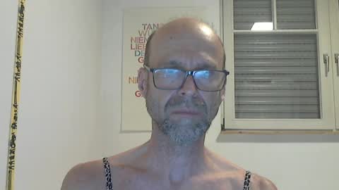 Lilian online show from 30, 3, 2026