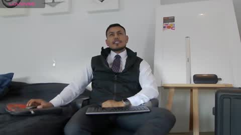 Snapshot of willsandler1 chatting on 19, 12, 2025 Will Sandler online show from 19, 12, 2025