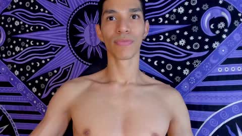 Snapshot of willy_veins chatting on 3, 12, 2024 willy_veins online show from 3, 12, 2024