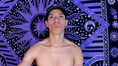 Snapshot of willy_veins chatting on 22, 1, 2025 willy_veins online show from 22, 1, 2025