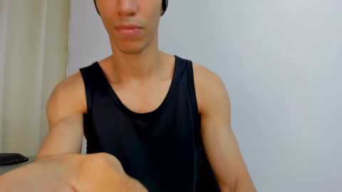 Snapshot of willy_veins chatting on 7, 3, 2025 willy_veins online show from 7, 3, 2025