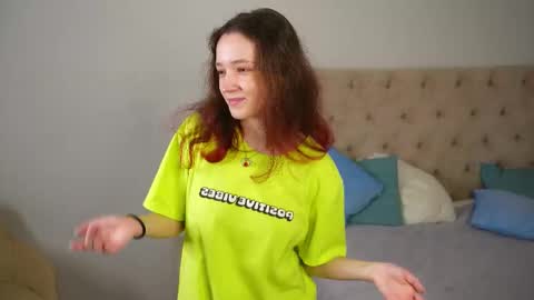 Snapshot of wilmavitanza chatting on 10, 9, 2025 for u Alise online show from 10, 9, 2025
