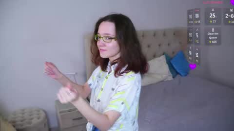 for u Alise online show from 17, 10, 2025