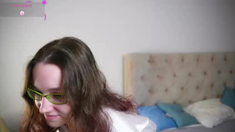 for u Alise online show from 9, 11, 2025