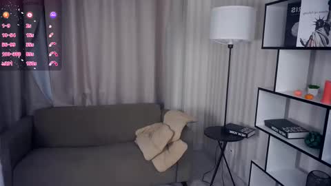 My name is Mia online show from 14, 10, 2025