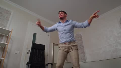 Snapshot of wilsonjules chatting on 4, 1, 2025 WilsonJules online show from 4, 1, 2025