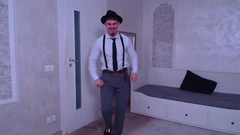 Snapshot of wilsonjules chatting on 5, 1, 2025 WilsonJules online show from 5, 1, 2025