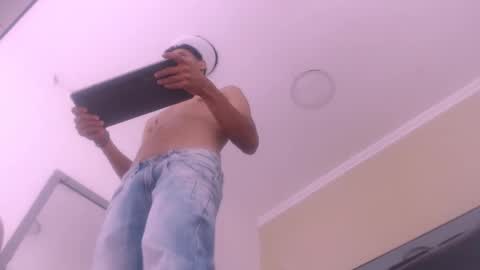 Snapshot of wiltom_ chatting on 31, 10, 2025 Wiltom online show from 31, 10, 2025