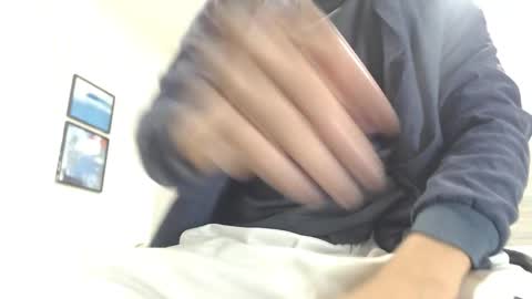 Snapshot of wiltom_ chatting on 2, 12, 2025 Wiltom online show from 2, 12, 2025