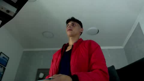 Snapshot of wiltom_ chatting on 5, 12, 2025 Wiltom online show from 5, 12, 2025