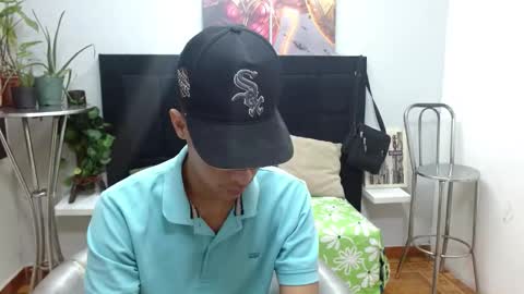 Snapshot of wiltom_ chatting on 22, 12, 2025 Wiltom online show from 22, 12, 2025