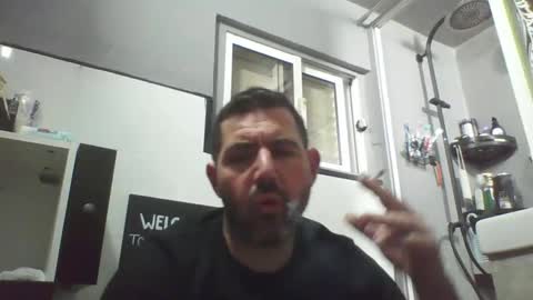 Snapshot of windowpane5 chatting on 18, 1, 2025 windowpane online show from 18, 1, 2025