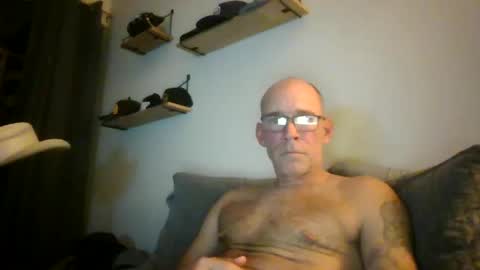 wingnutt765733 online show from 24, 10, 2025