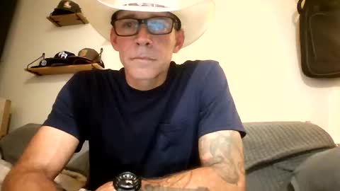 wingnutt765733 online show from 4, 3, 2026