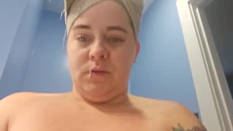 Snapshot of winnielynnxx chatting on 6, 12, 2024 Danii online show from 6, 12, 2024