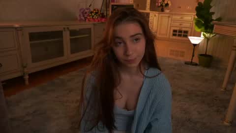 Lillian online show from 15, 4, 2026