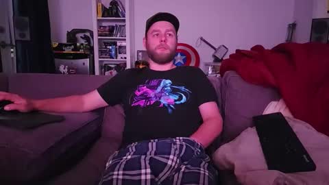 Snapshot of winter117 chatting on 16, 10, 2025 winter117 online show from 16, 10, 2025