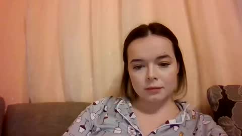 Snapshot of winter__white_rose chatting on 2, 12, 2024 Emma online show from 2, 12, 2024