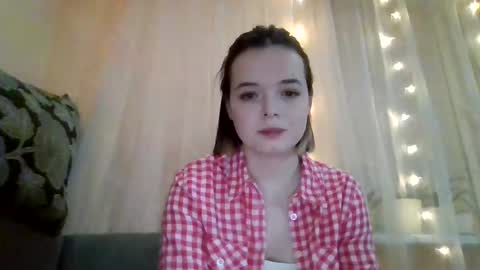 Snapshot of winter__white_rose chatting on 23, 12, 2024 Emma online show from 23, 12, 2024