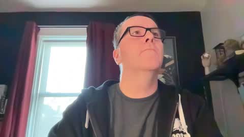 Snapshot of wintyr chatting on 7, 1, 2025 wintyr online show from 7, 1, 2025