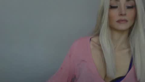 Snapshot of wishgoddes chatting on 20, 10, 2025 WishGoddes online show from 20, 10, 2025