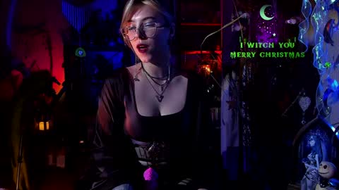 Goddess of two strapons  - Mr. long Don Mr. Pinky online show from 29, 12, 2024