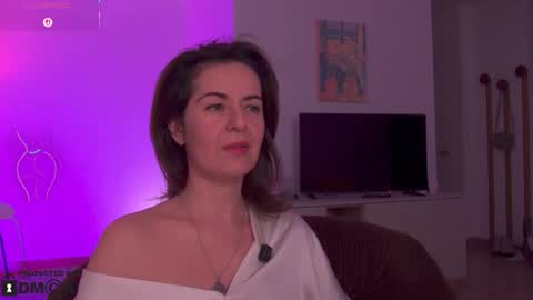 Witch in Silk online show from 22, 11, 2025