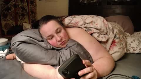 Snapshot of witchannie chatting on 5, 2, 2025 Annie online show from 5, 2, 2025