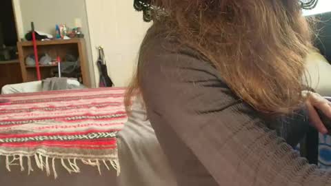 witchbitchmommy online show from 13, 3, 2026