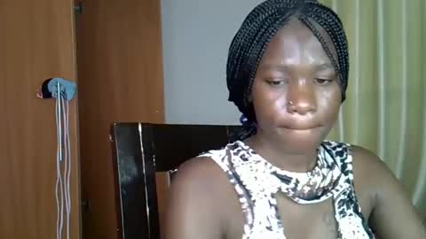 girlie o online show from 27, 2, 2025