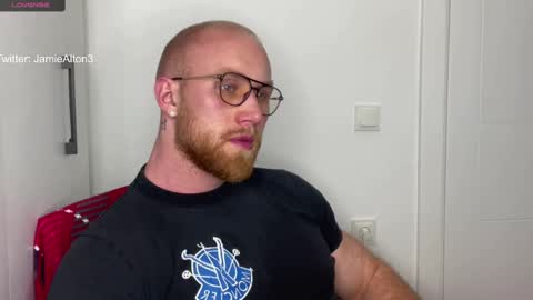 Snapshot of wlademarbergs chatting on 11, 2, 2025 Wlademar online show from 11, 2, 2025