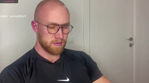 Snapshot of wlademarbergs chatting on 12, 2, 2025 Wlademar online show from 12, 2, 2025