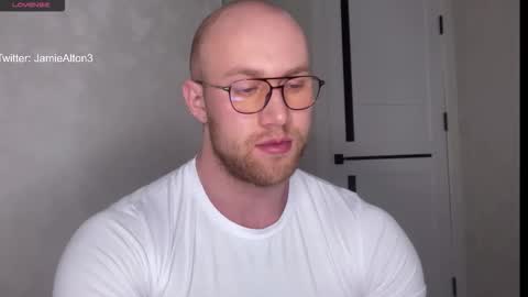 Wlademar online show from 24, 11, 2025