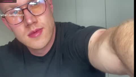 Snapshot of wlademarbergs chatting on 21, 4, 2026 Wlademar online show from 21, 4, 2026