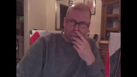 Snapshot of wobble444 chatting on 31, 3, 2026 wobble444 online show from 31, 3, 2026