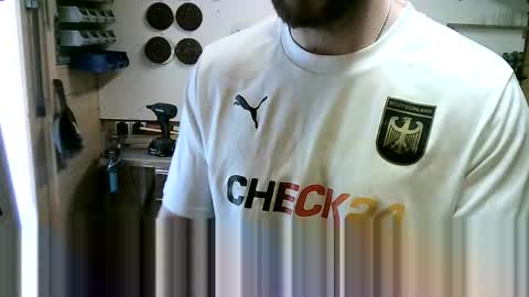 wolf021221 online show from 13, 9, 2025