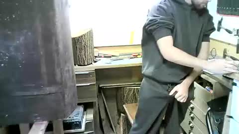 wolf021221 online show from 1, 11, 2025