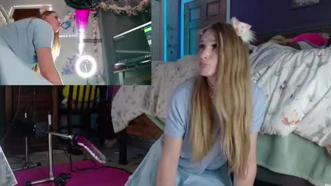 wolf_princess online show from 15, 11, 2025