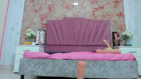 wonderkloe_ online show from 10, 1, 2026