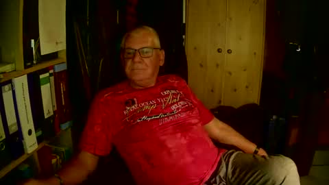 Snapshot of wonneprop10 chatting on 19, 10, 2025 Always Horny online show from 19, 10, 2025