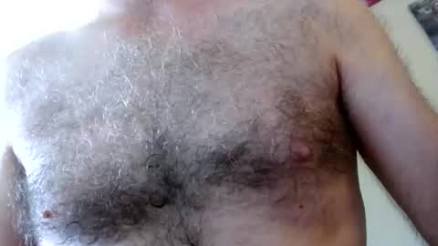 Snapshot of woodiesays chatting on 19, 10, 2025 WoodieSays online show from 19, 10, 2025