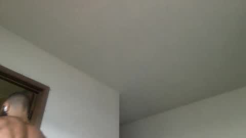 Snapshot of woof_wolf37 chatting on 1, 4, 2026 woof_wolf37 online show from 1, 4, 2026